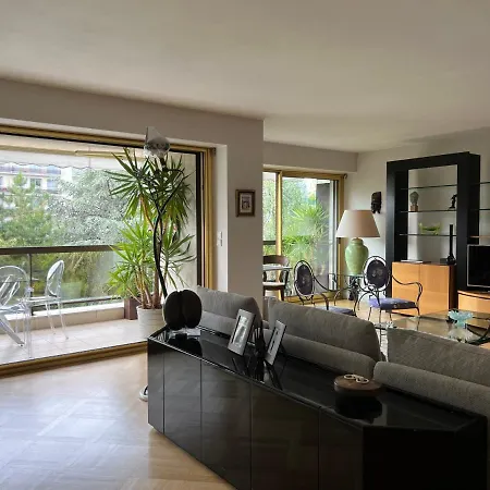 Un Bijou De 120 M Apartment Paris